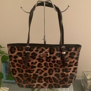 Nine West leopard print shoulder bag
